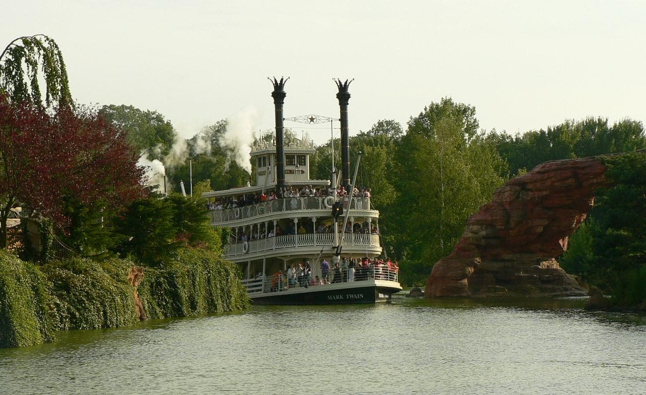 Mark Twain Riverboat at Disneyland Park