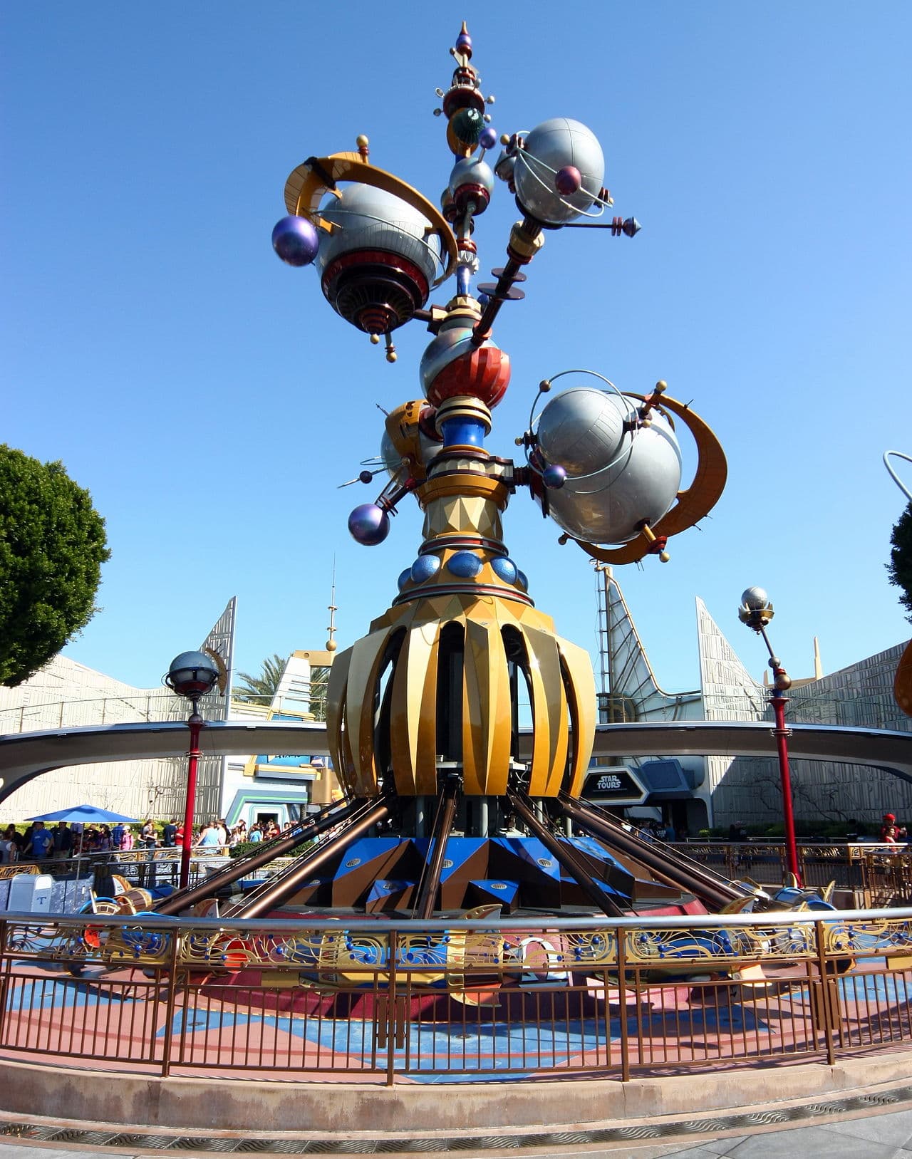 Astro Orbitor at Disneyland Park